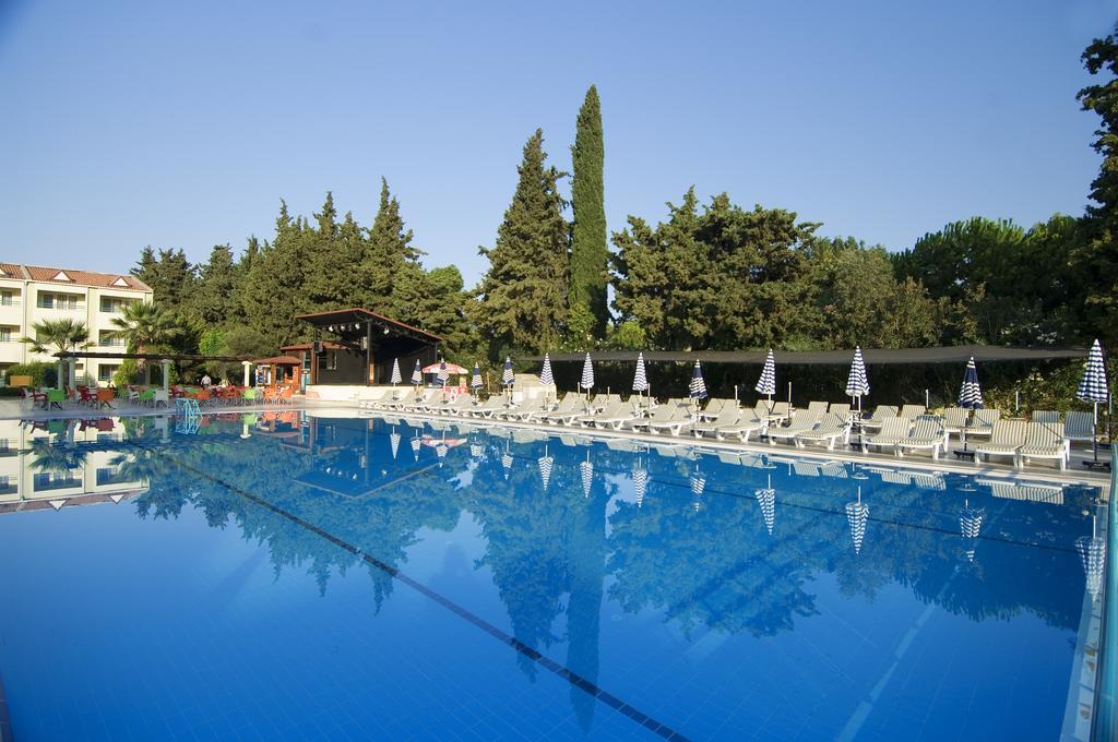 La Santa Maria Hotel Kuşadası Buitenkant foto
