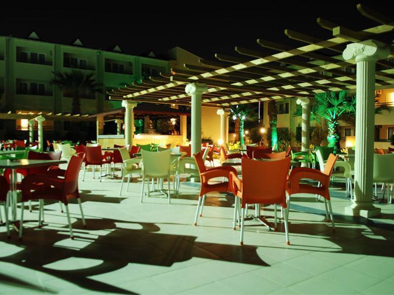 La Santa Maria Hotel Kuşadası Buitenkant foto